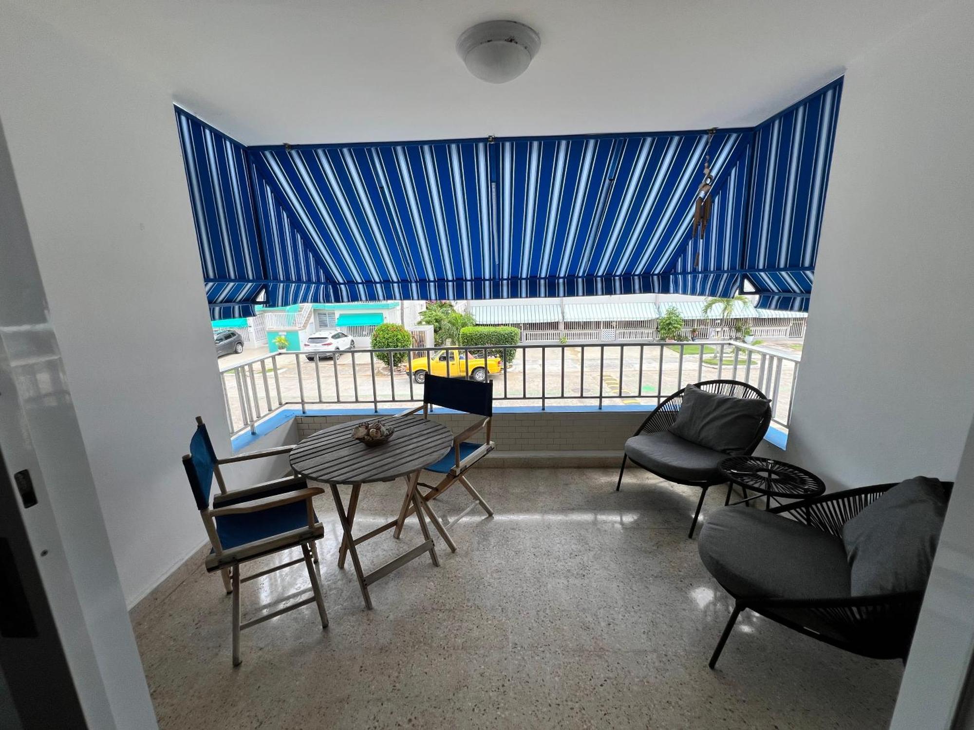 Oceanview Apartment Steps To The Beach Лукільо Екстер'єр фото